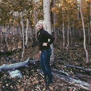 Meet your Posher, Erin